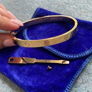 NEW! 1970 Aldo Cipullo x Charles Revson love. 18K electroplated gold